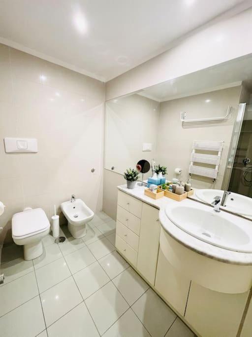 Re Gallo Luxury Apartment Plebiscito In Via Chiaia Neapol Zewnętrze zdjęcie